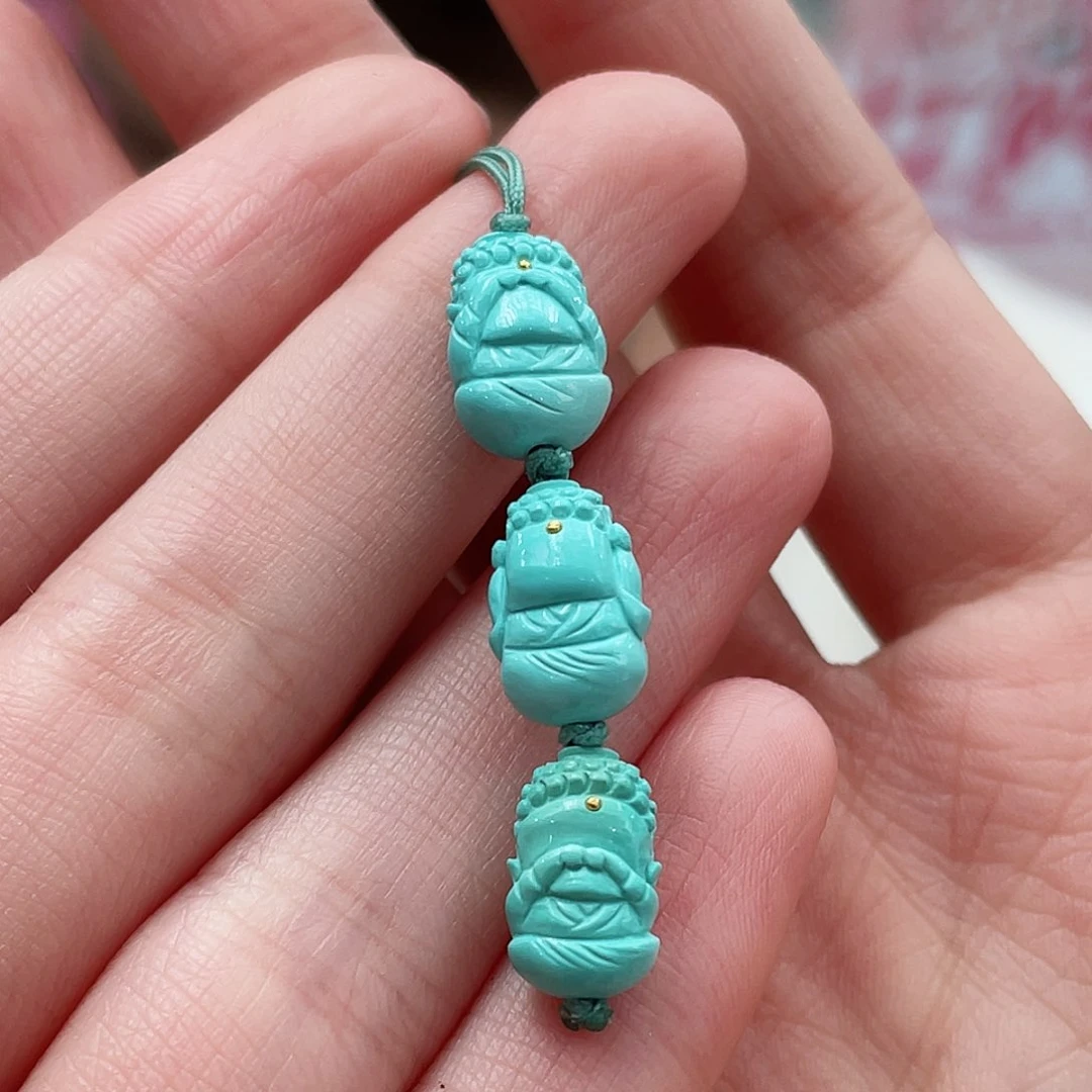 绿松石颈饰未镶嵌