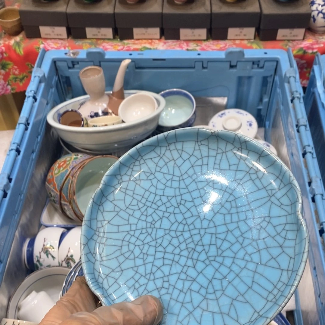 瓷片?**?从地方丰富的点点滴滴