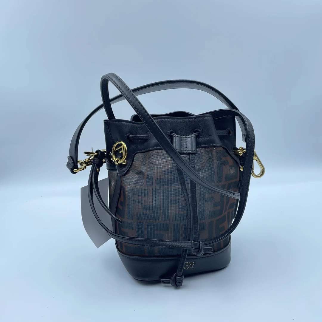 95新 FENDI/芬迪 小野专属/95新/芬迪/单肩包/DC5970