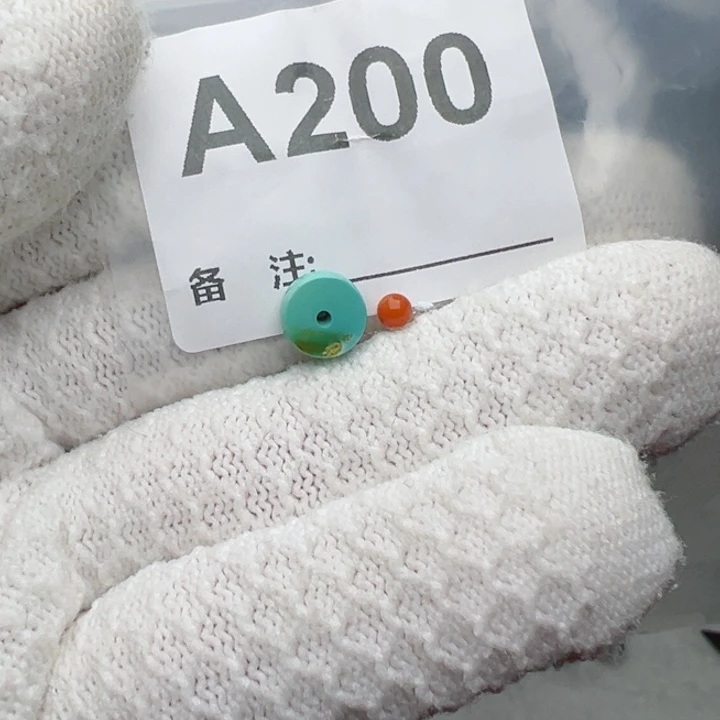 南红玛瑙未镶嵌珠宝奇石