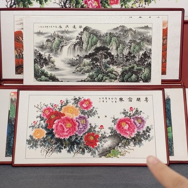 用***2国画165*85尺寸带框包邮送到家