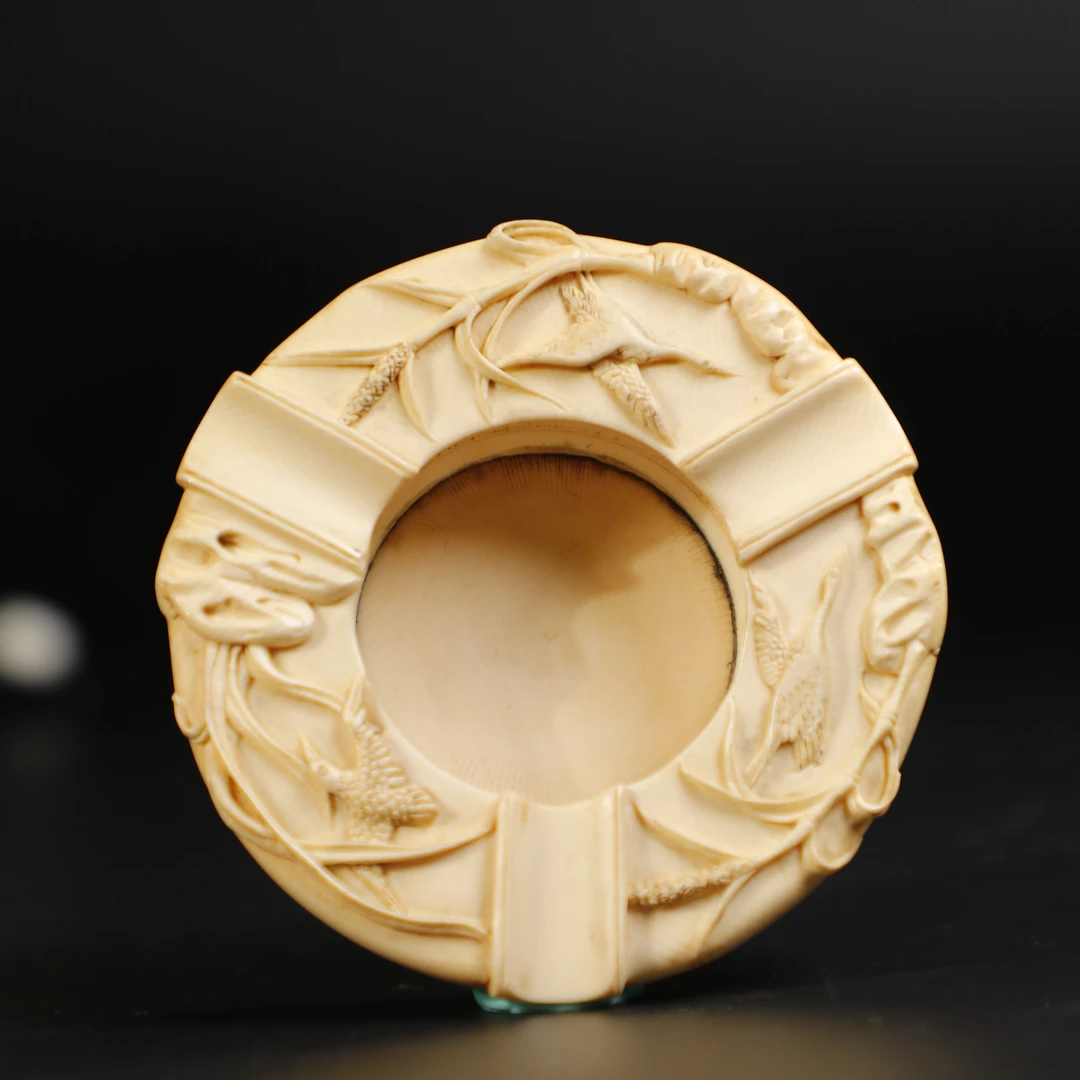 lot8822 猛犸牙烟灰缸摆件/云南典藏