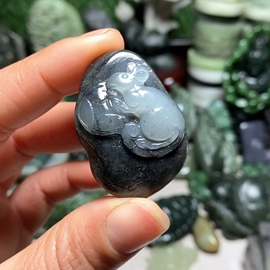 未镶嵌和田玉（糖玉）珠宝半成品