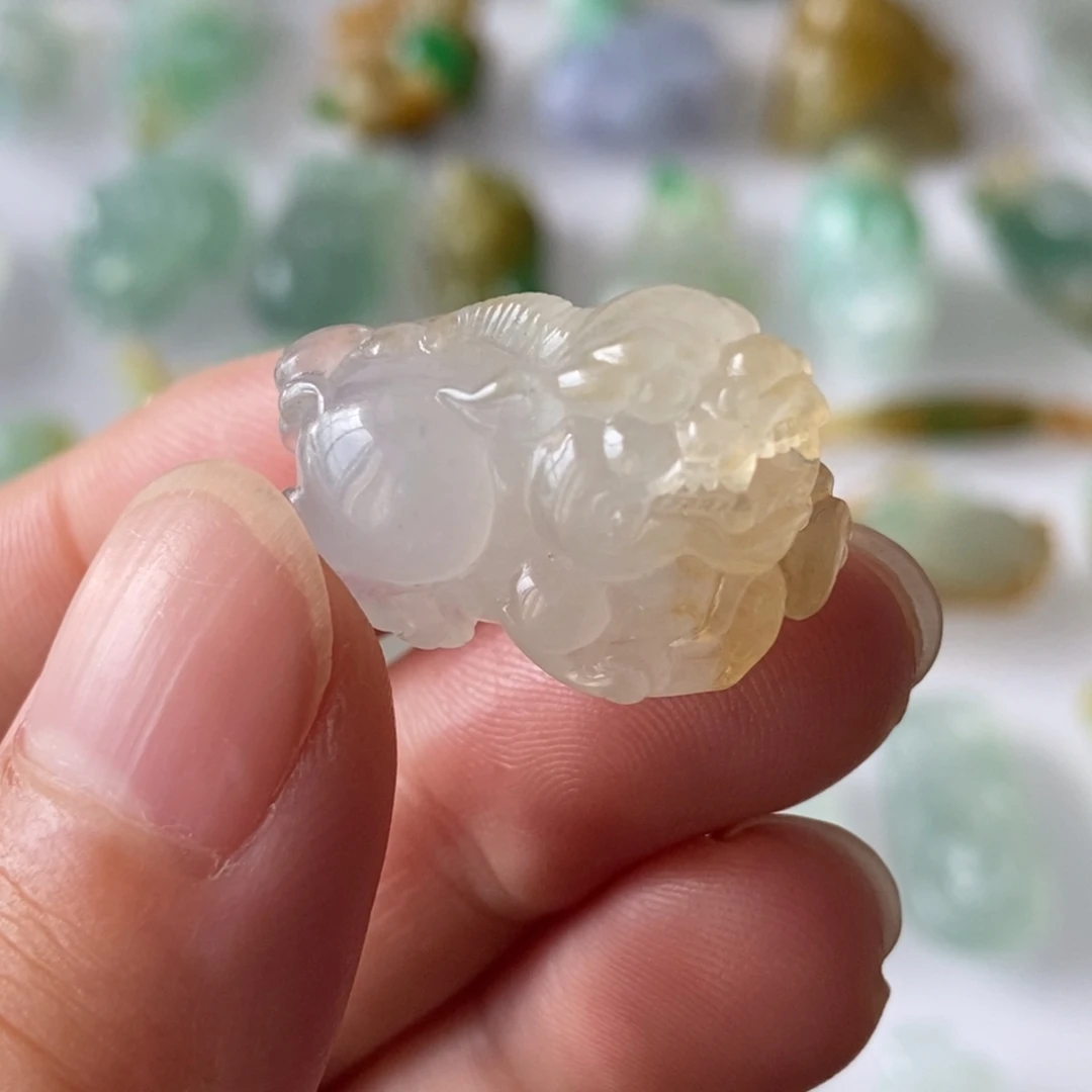 定制翡翠未镶嵌12560859