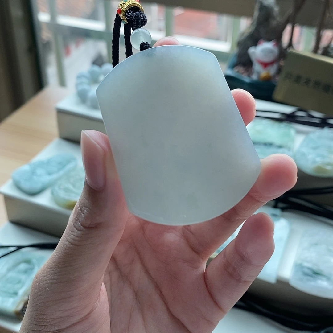 【闪购商品】颈饰未镶嵌翡翠天然缅甸A货翡翠