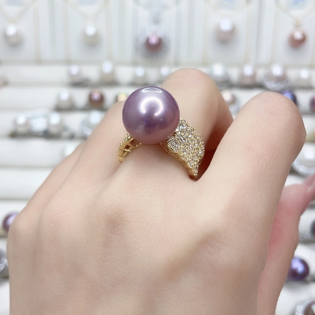 淡水珍珠吊坠(赠链)未镶嵌