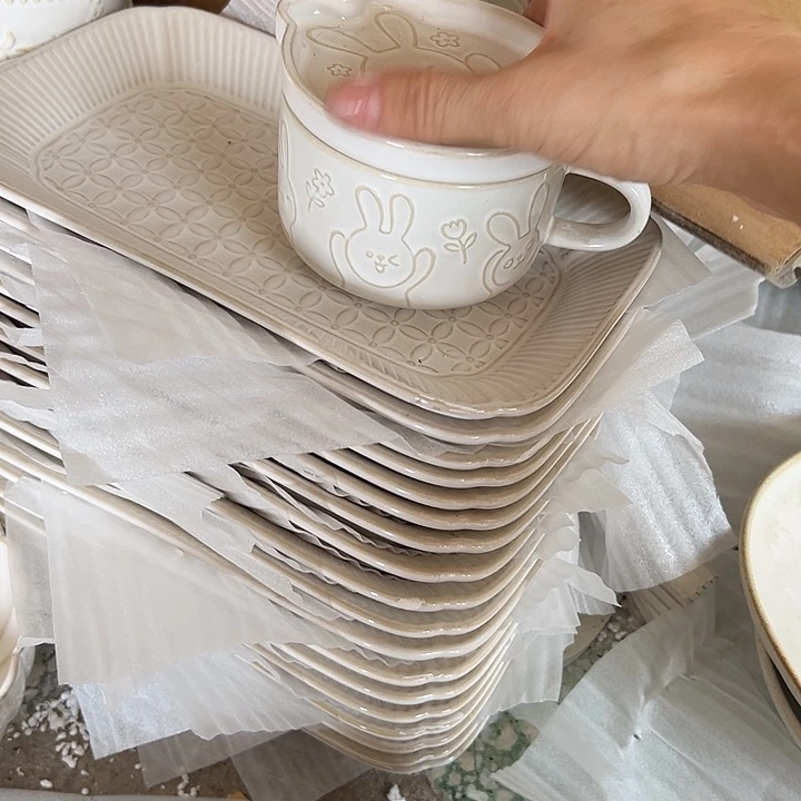 瓷片瑕疵特价商品兔子