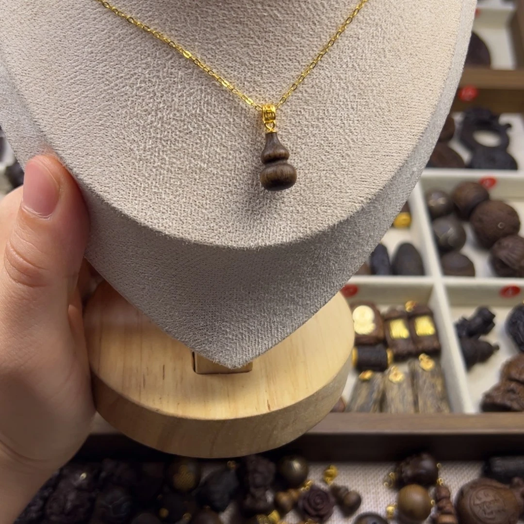 木质类葫芦随行脖挂配饰