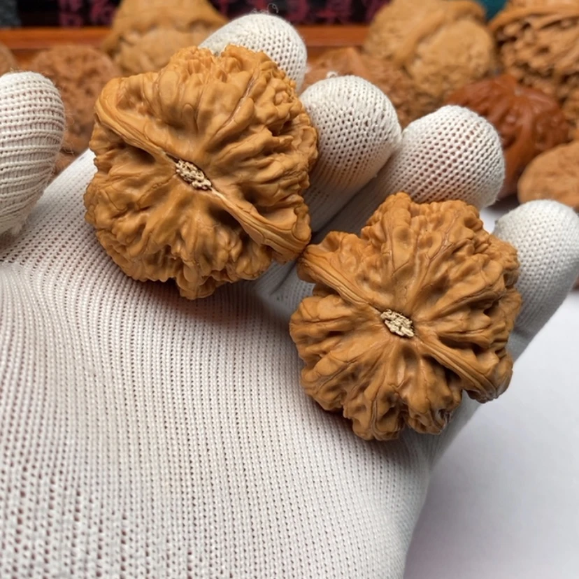 【闪购商品】把件文玩核桃6粗筋