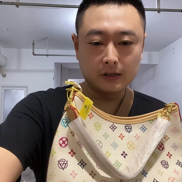 蚕丝PVC水牛皮（革）小牛皮（革）牛皮纸