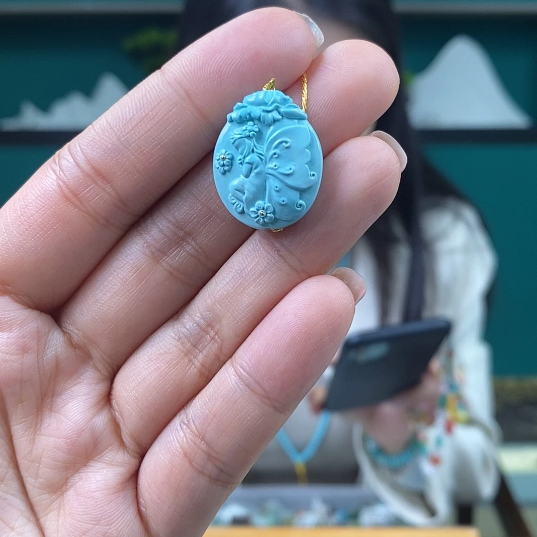 绿松石未镶嵌珠宝奇石