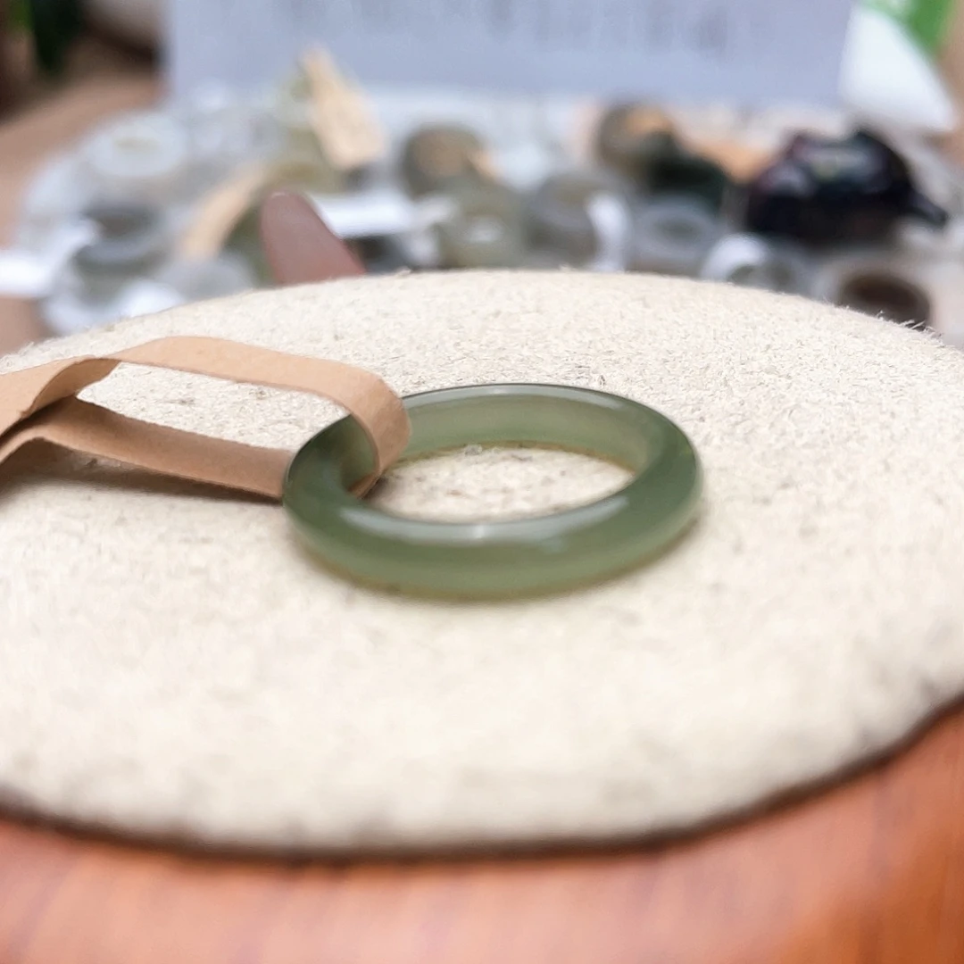 未镶嵌戒指和田玉（糖玉）c118碧玉原条17.0不退货