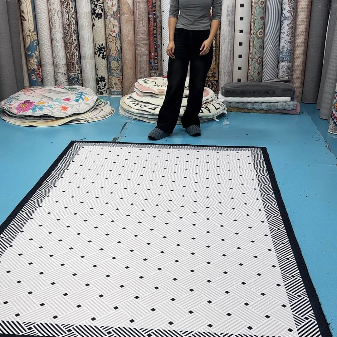 混纺180×260误差±1-3cm乳胶棉布底比利时绒微瑕特价