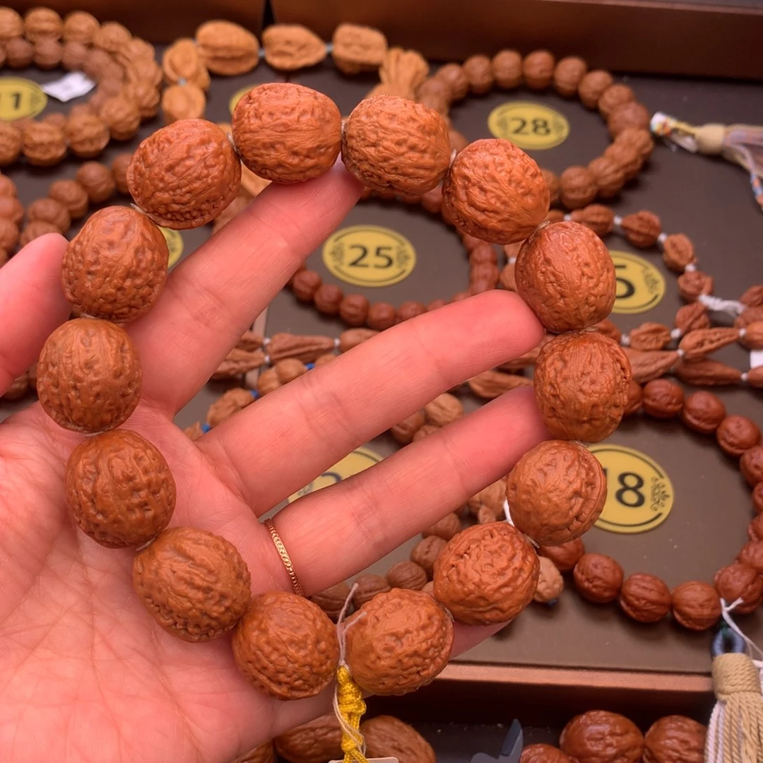 文玩核桃手串20尺寸