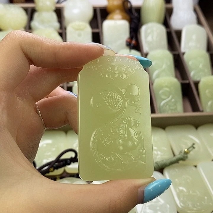 昆仑石双面守护马