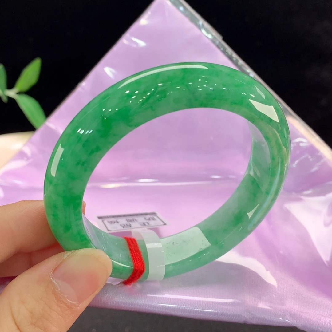 翡翠未镶嵌手镯0149