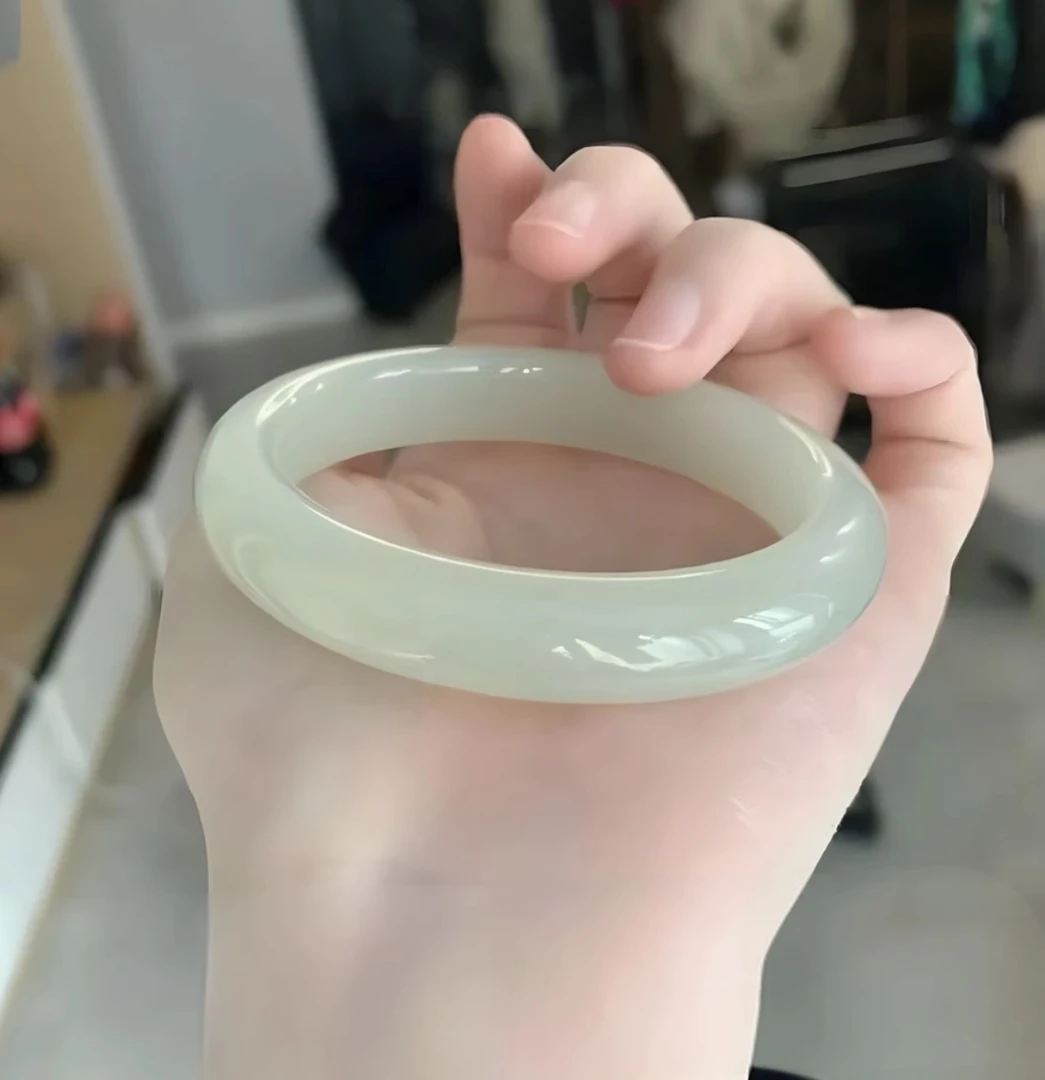 天然金丝玉晴水色蜂蜜水色手镯-1