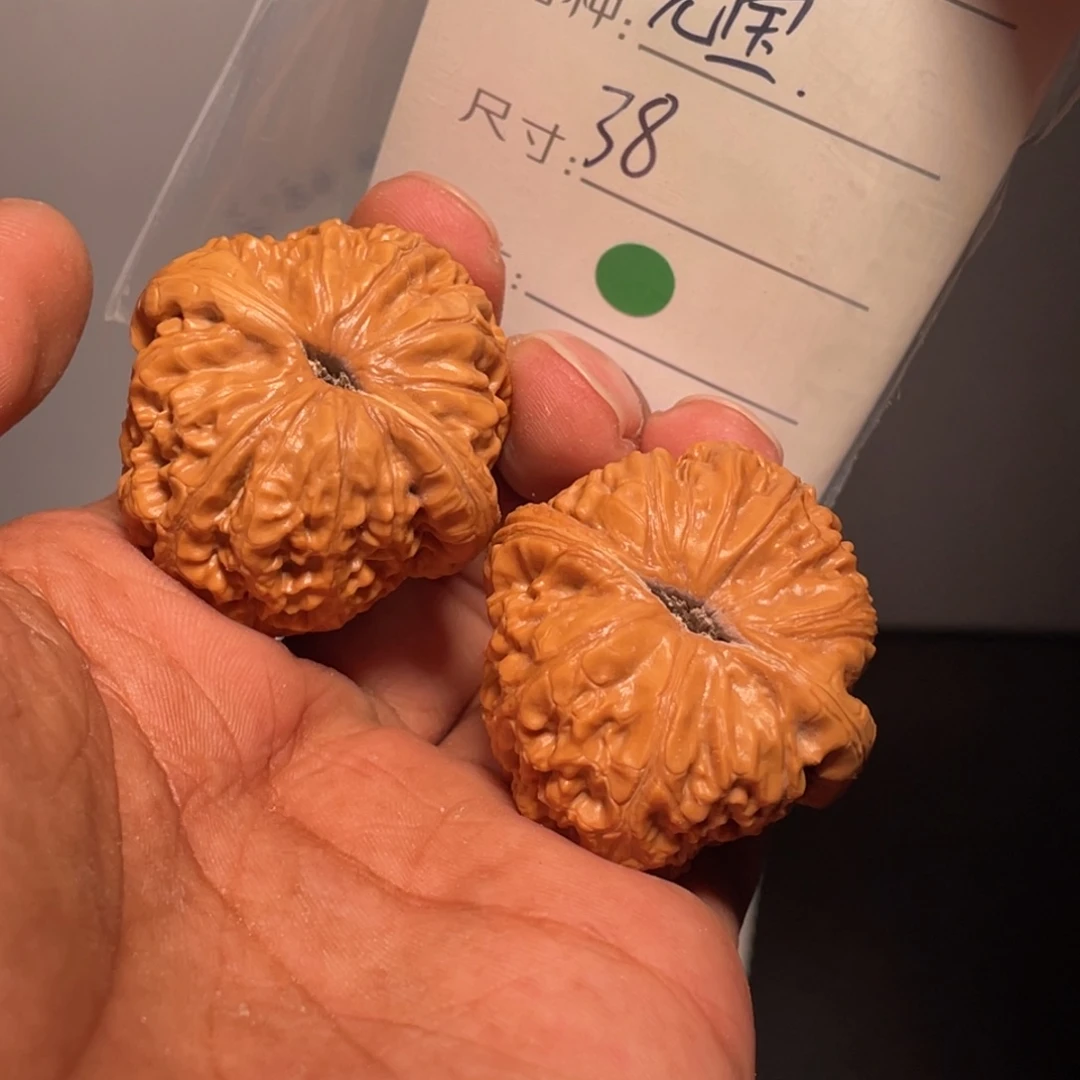 文玩核桃吊坠文玩核桃