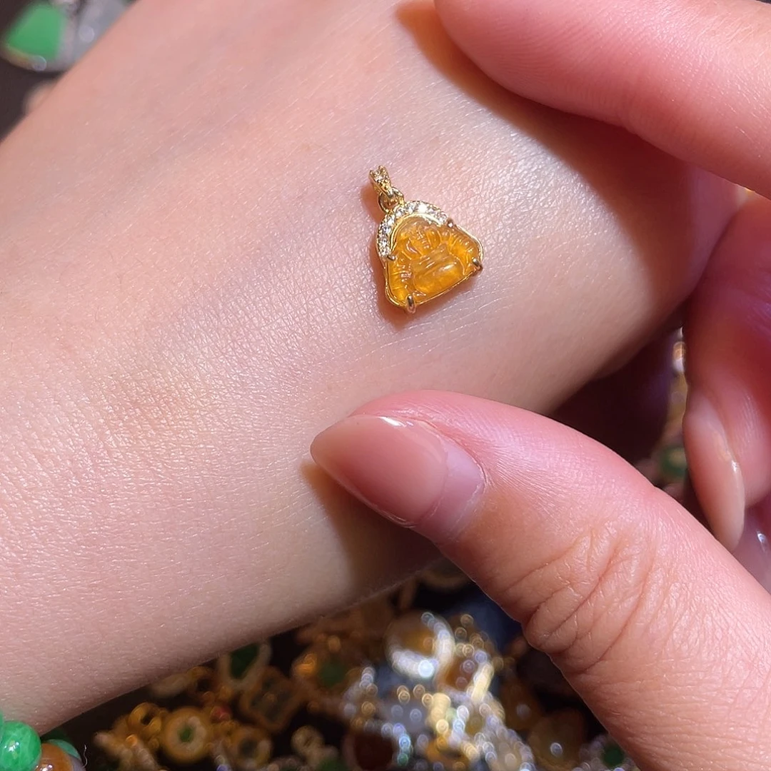 乖***霸翡翠银S925镶嵌颈饰