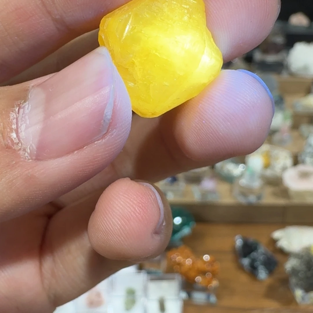 月下珠宝严选矿物