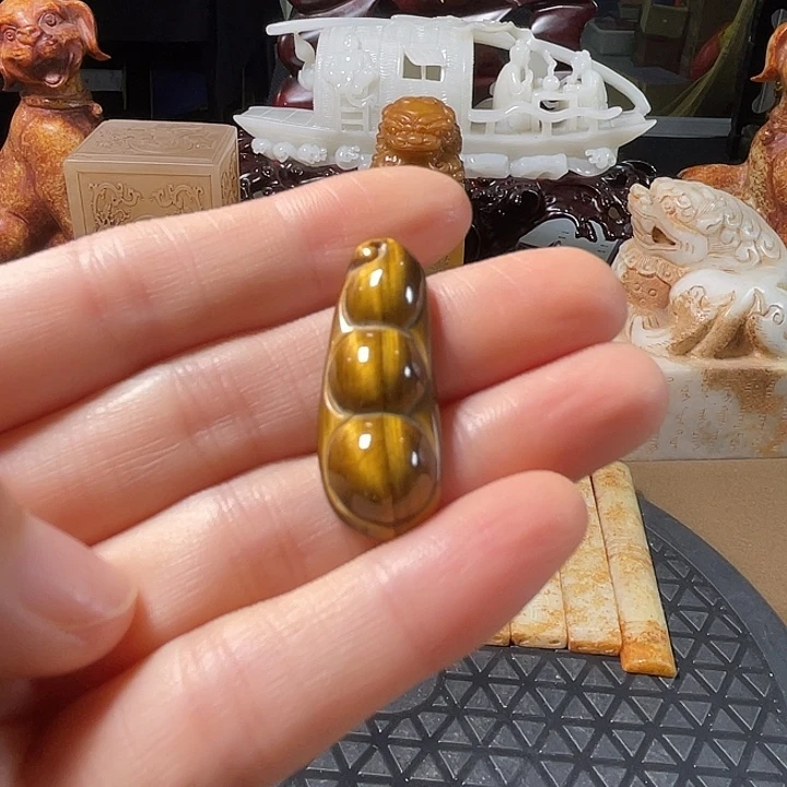 [京凡甄藏]………………