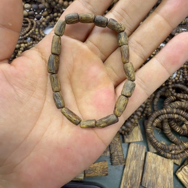 沉香碎屑沉香奇楠沉香乌身卡0.5单圈树心油3克+