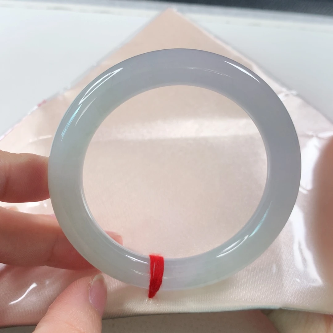 未镶嵌手镯（圆镯）翡翠266