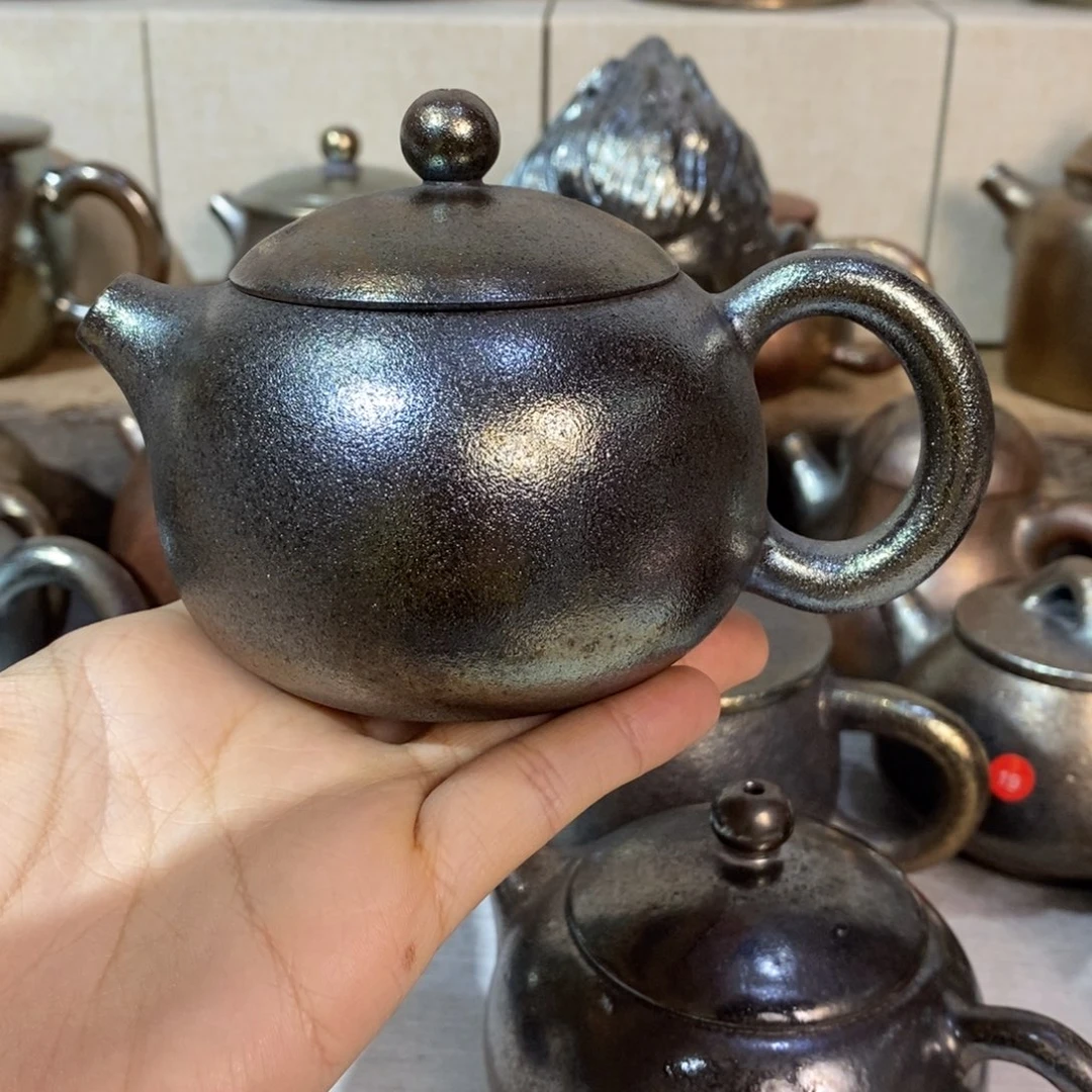 自***客云南建水紫陶柴烧壶