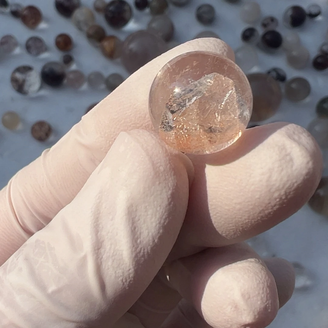 水晶晶中晶12mm打孔定制不退换未镶嵌阿*泽