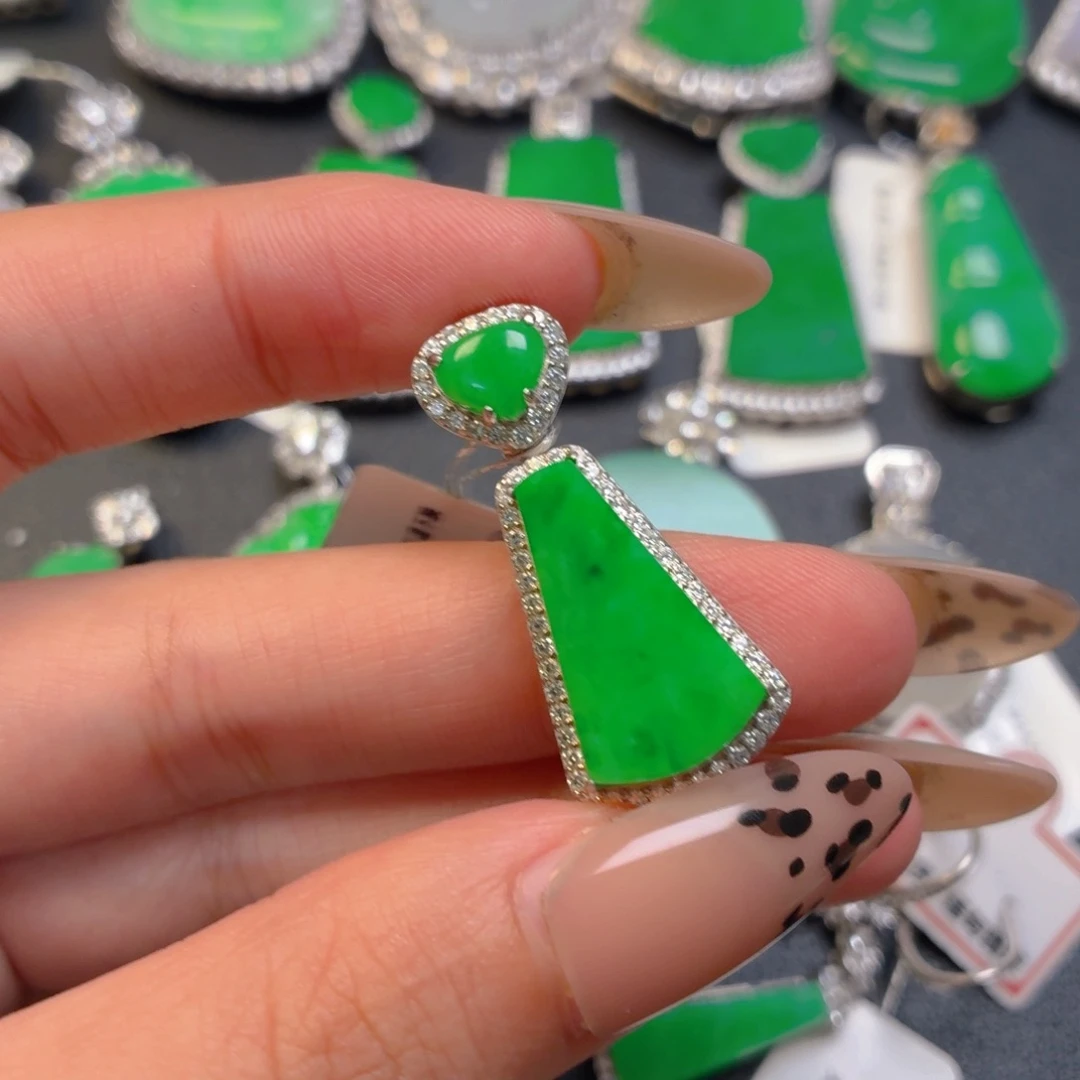 翡翠银S925镶嵌颈饰