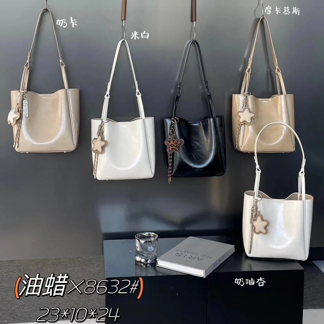 8632 小众油腊皮时尚托特单肩包女包冬新款慵懒休闲百搭斜挎包
