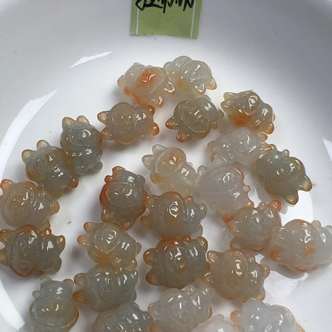 翡翠散珠翡翠拉布布一个可挑