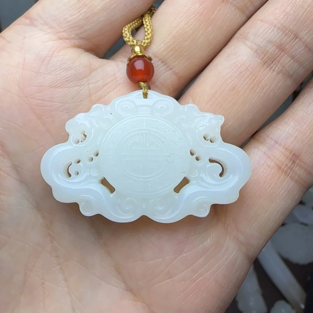 和田玉挂件未镶嵌