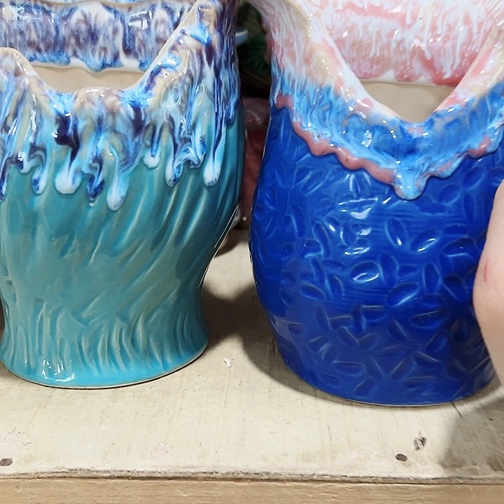 陶瓷花盆里1/15……花盆