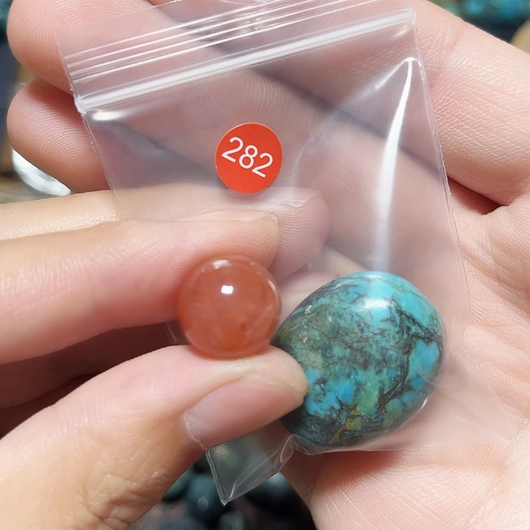 o***鸿玛瑙/玉髓未镶嵌圆珠桶珠老型手串！！