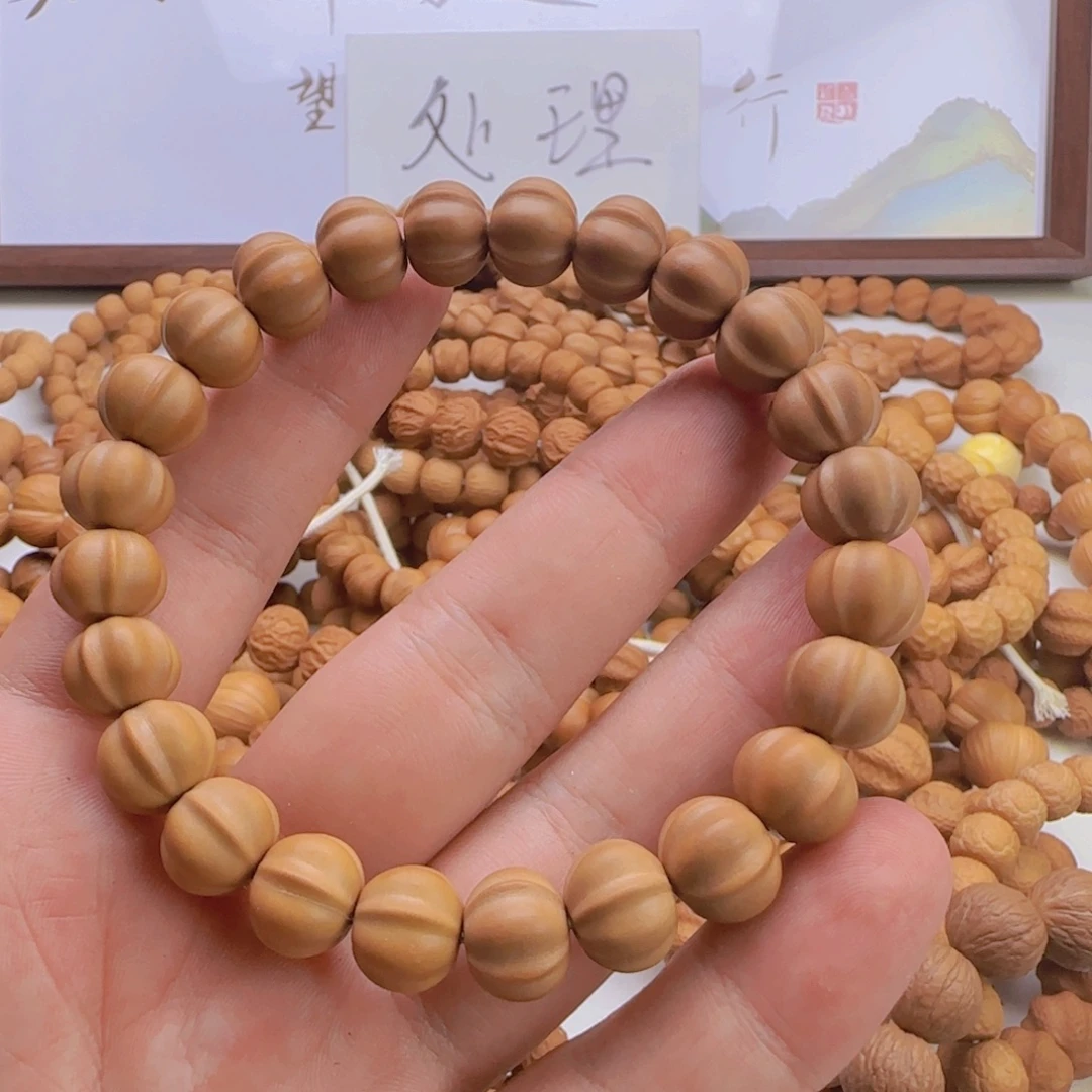 薄****猴头核桃吊坠全品无瑕疵鲨鱼10+