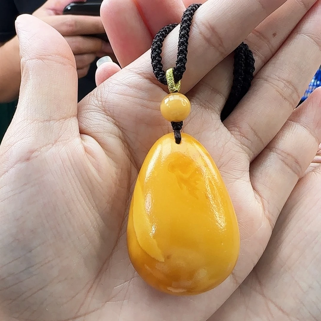 琥珀颈饰未镶嵌吊坠