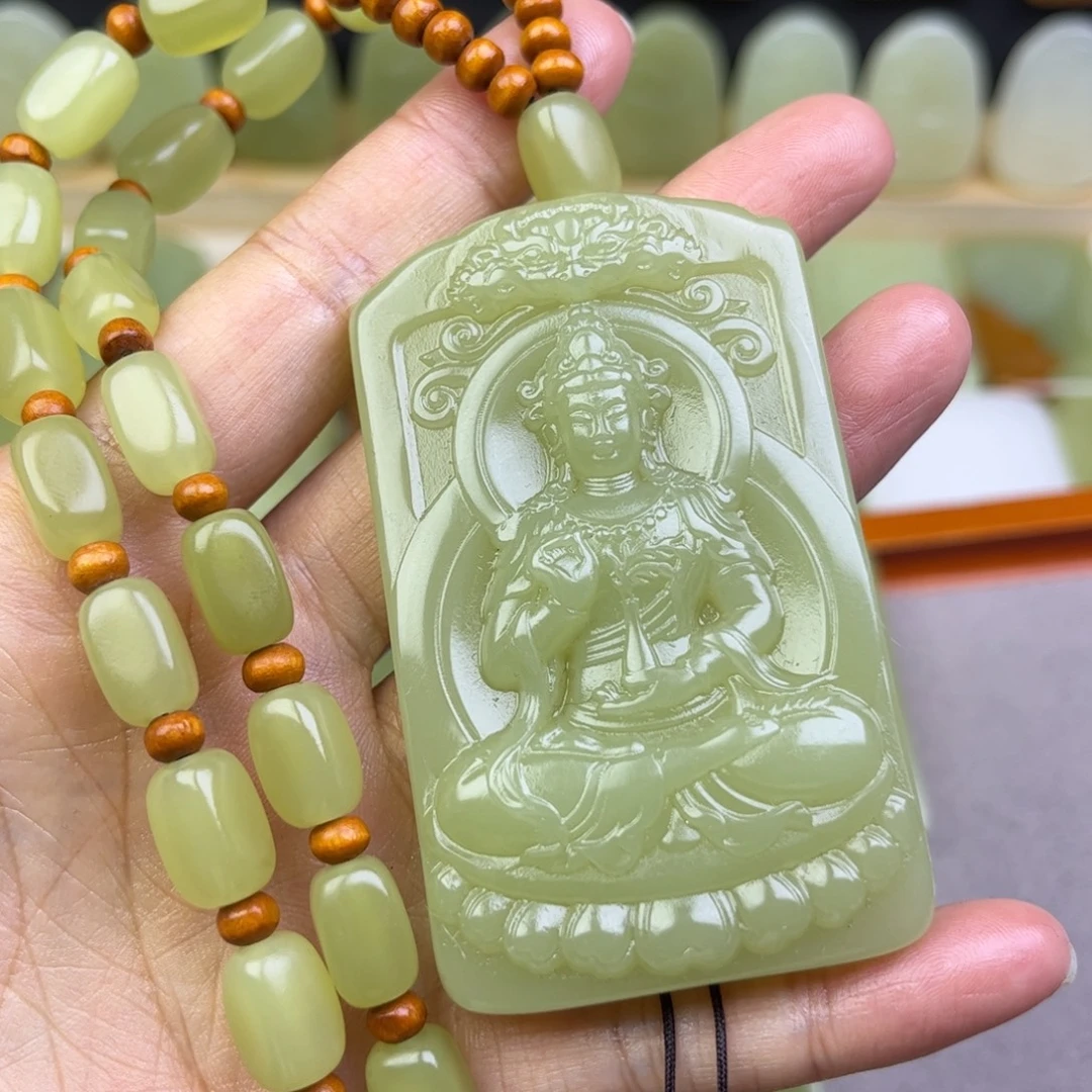 新疆昆仑山料观音