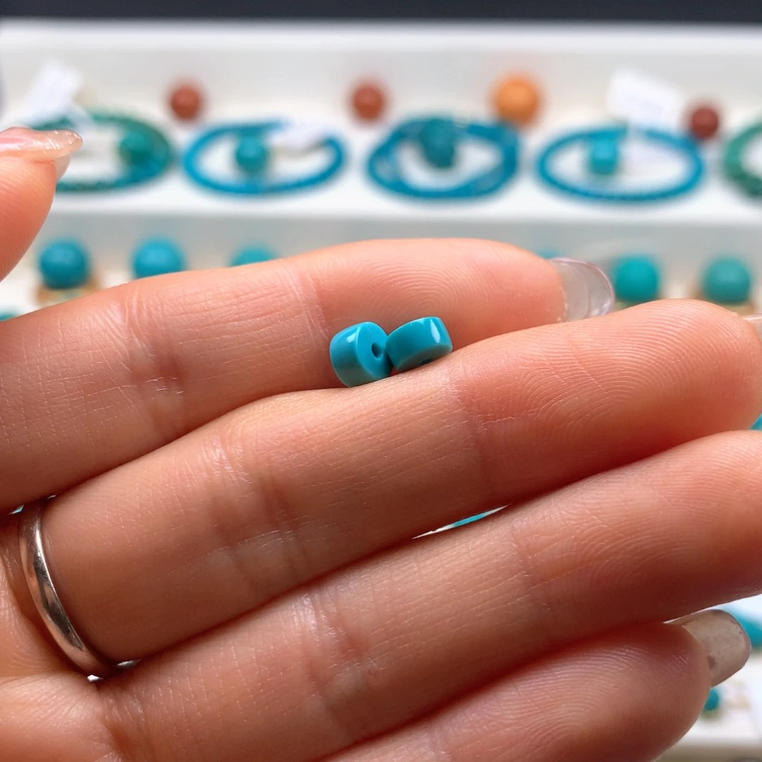 绿松石配饰未镶嵌