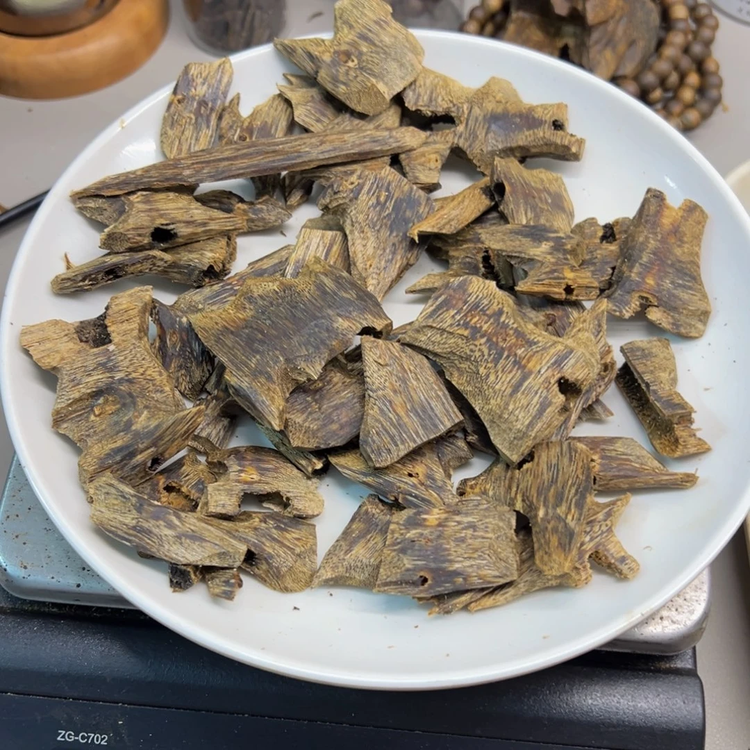 沉香碎屑沉香绿棋千里香原材料116克