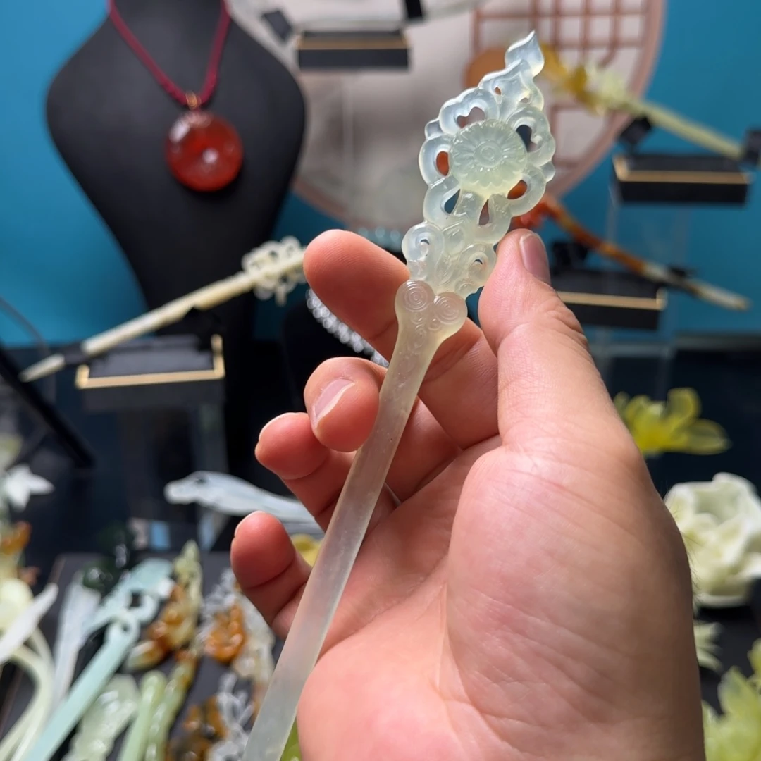 蛇纹石玉未镶嵌发饰