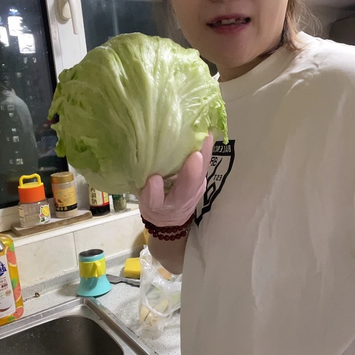 挂脖款生菜白菜款