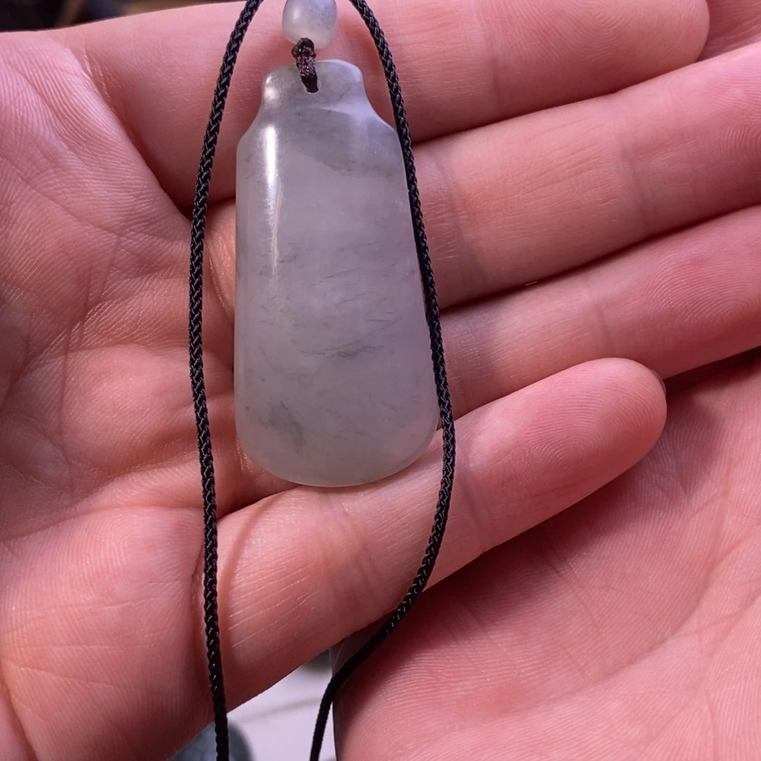 和田玉未镶嵌颈饰大****赠