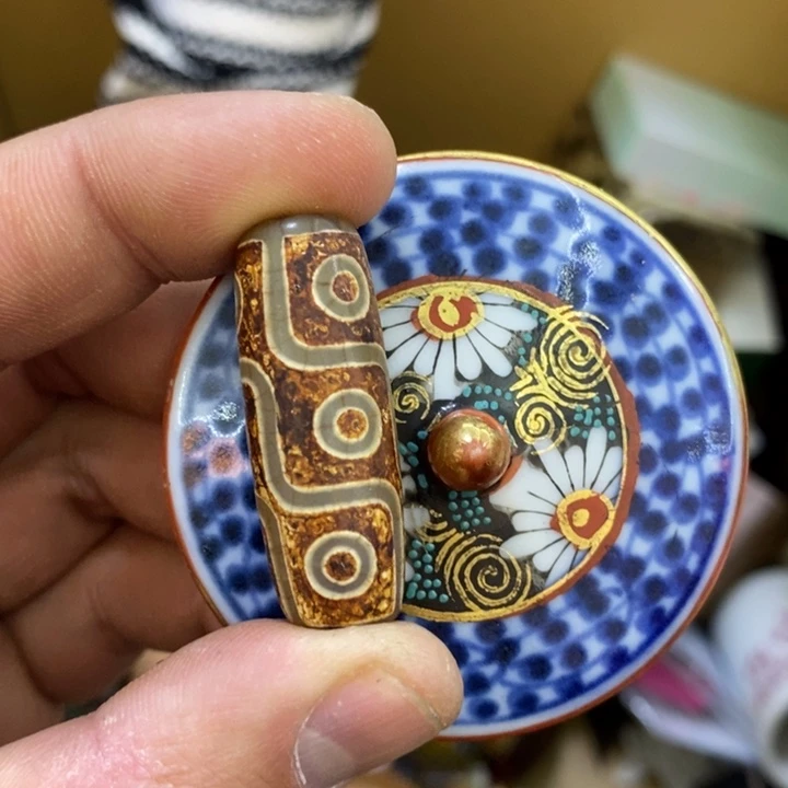 瓷片哦哦哦哦哦哦哦