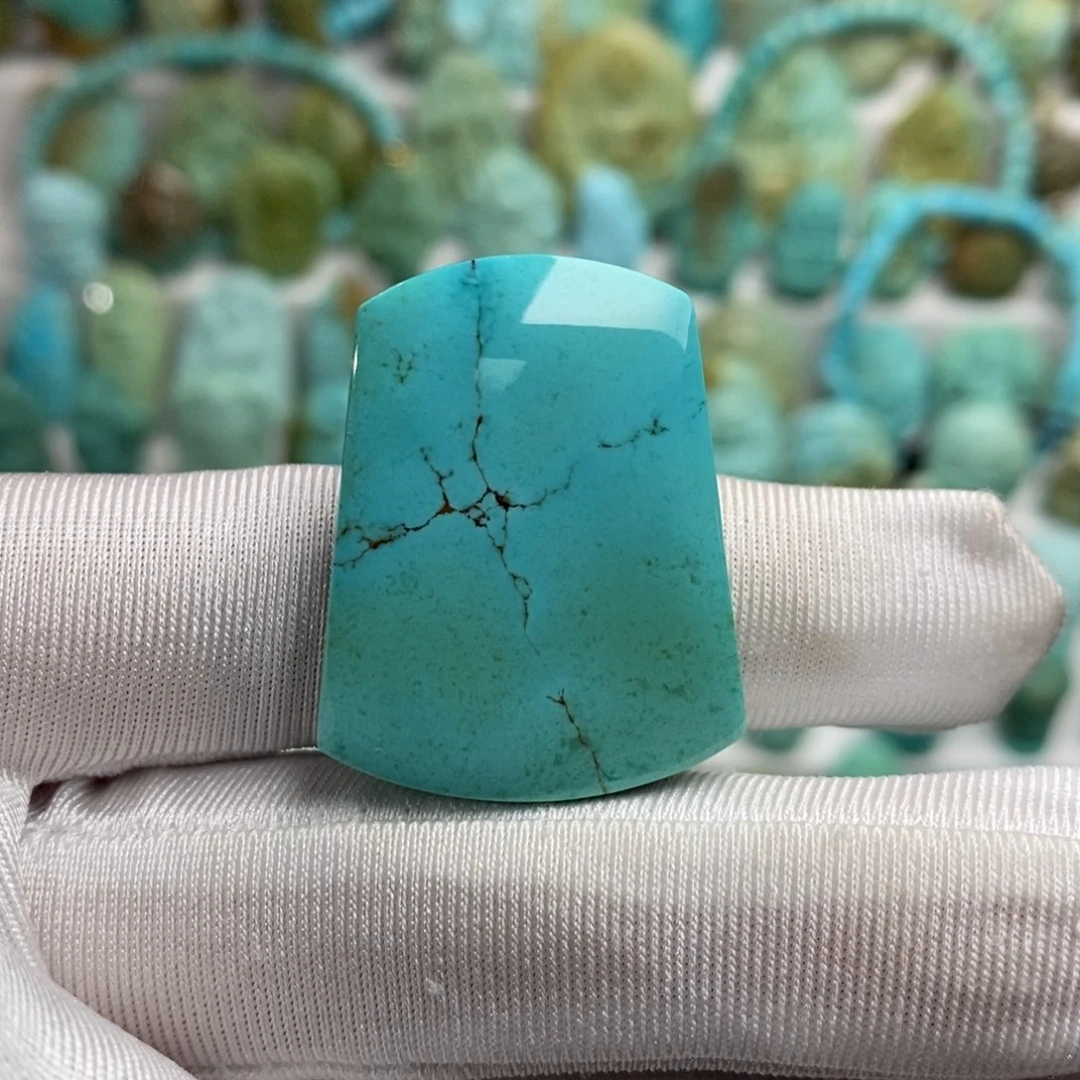 绿松石未镶嵌绿松石