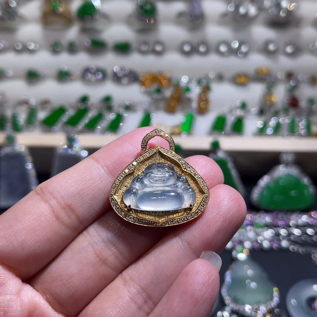 翡翠吊坠(不含链)18K金镶嵌