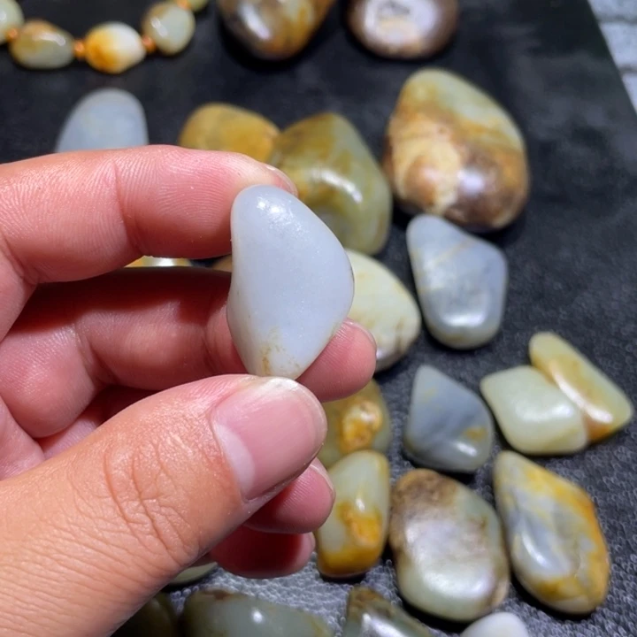 ！***！颈饰未镶嵌和田玉