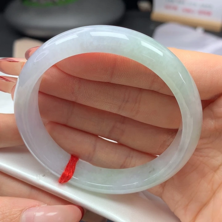 翡翠手镯未镶嵌55正圈