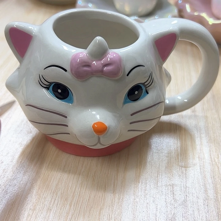 陶瓷艺术家的作品在国内外展出和