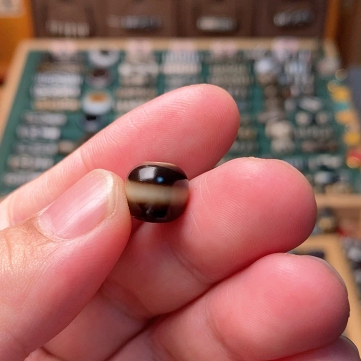 未镶嵌玛瑙/玉髓珠宝半成品